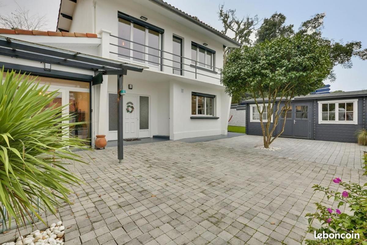Villa Luna - 9 Couchages - Terrain Petanque - Wifi - Netflix กัปเบรอตง ภายนอก รูปภาพ